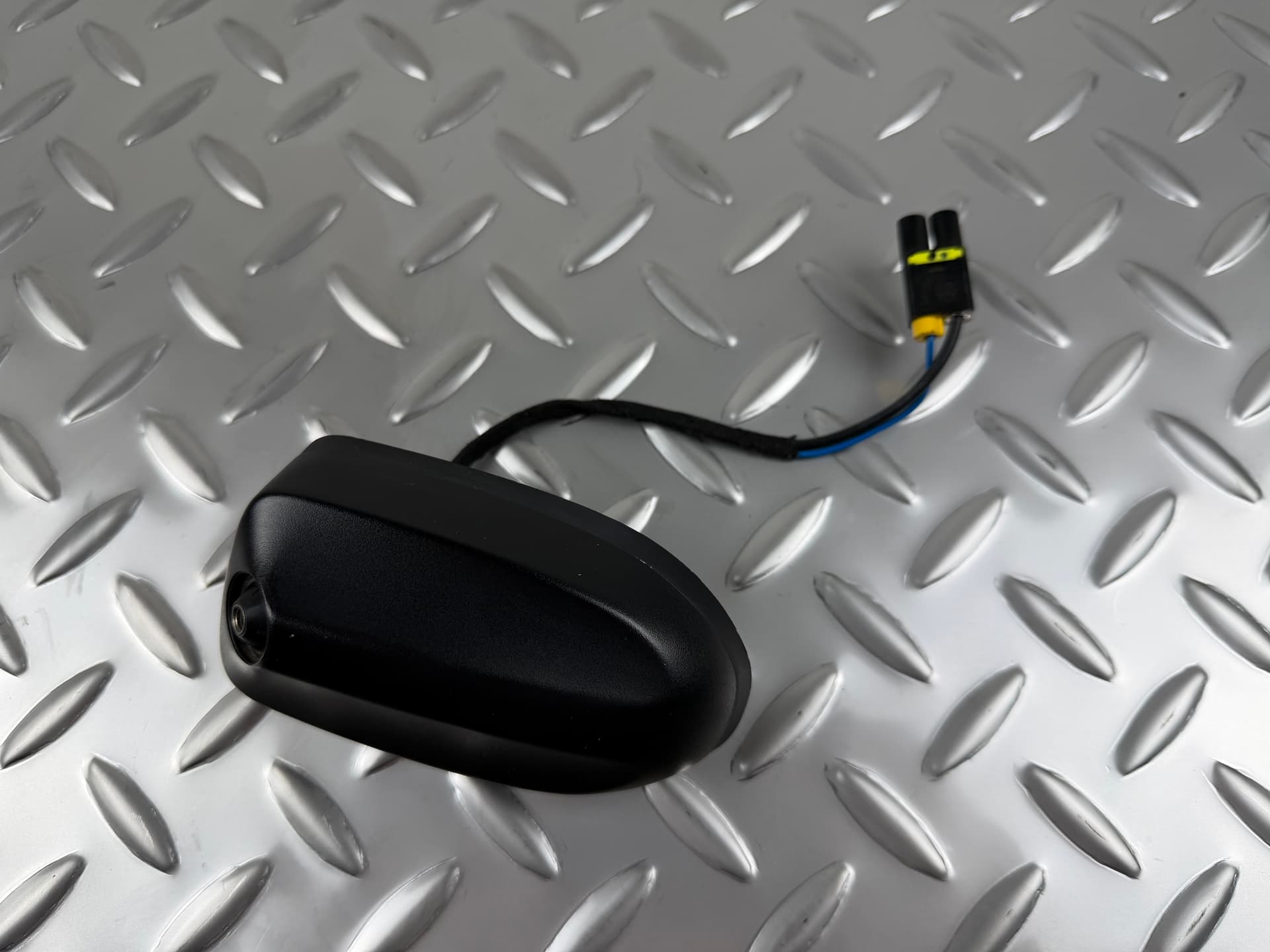 Антена гніздо Ford Escape MK3 13-19 - фото 1