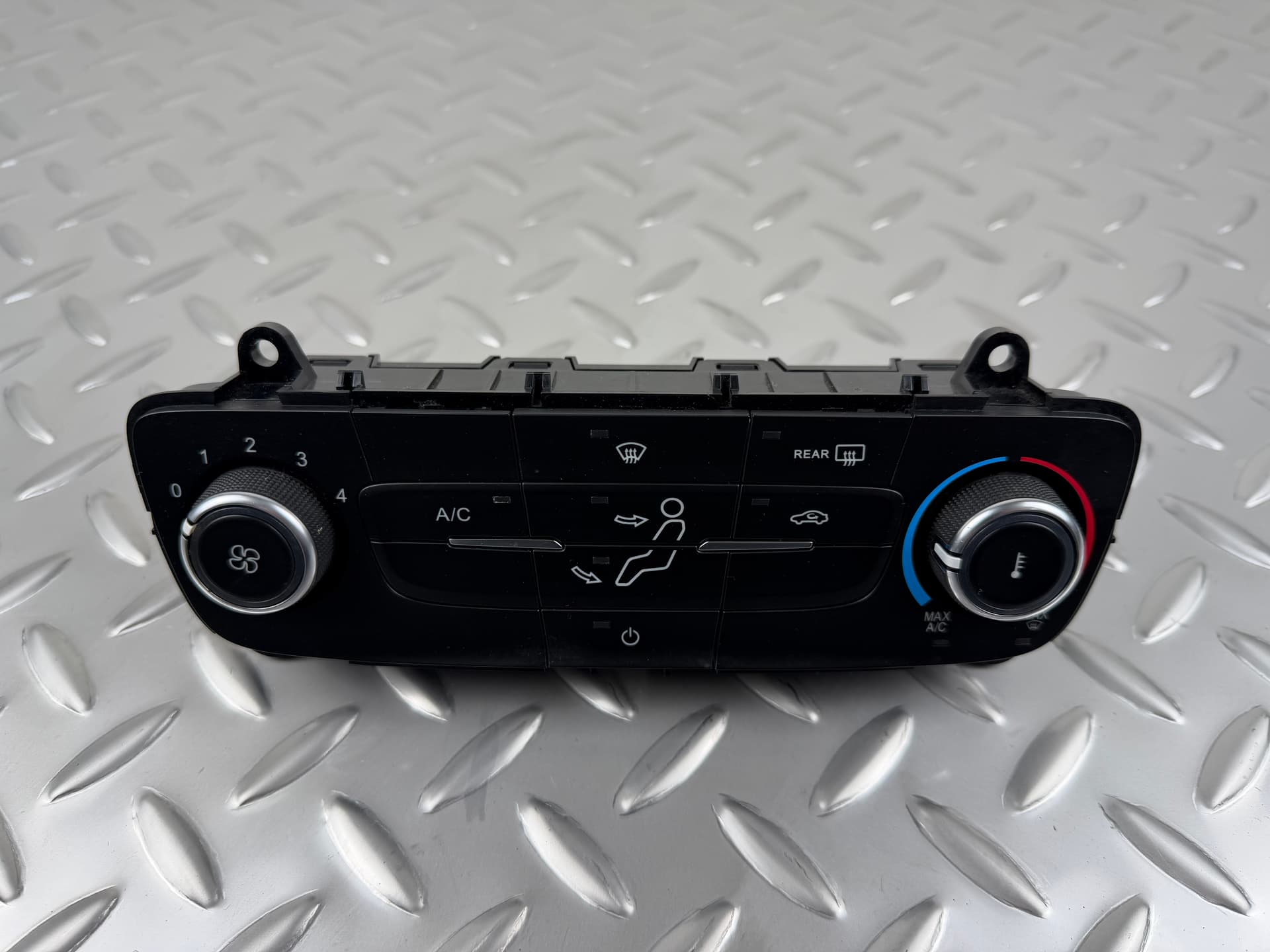 Управління клімат-контролем Ford Escape MK3 17-19 - фото 1