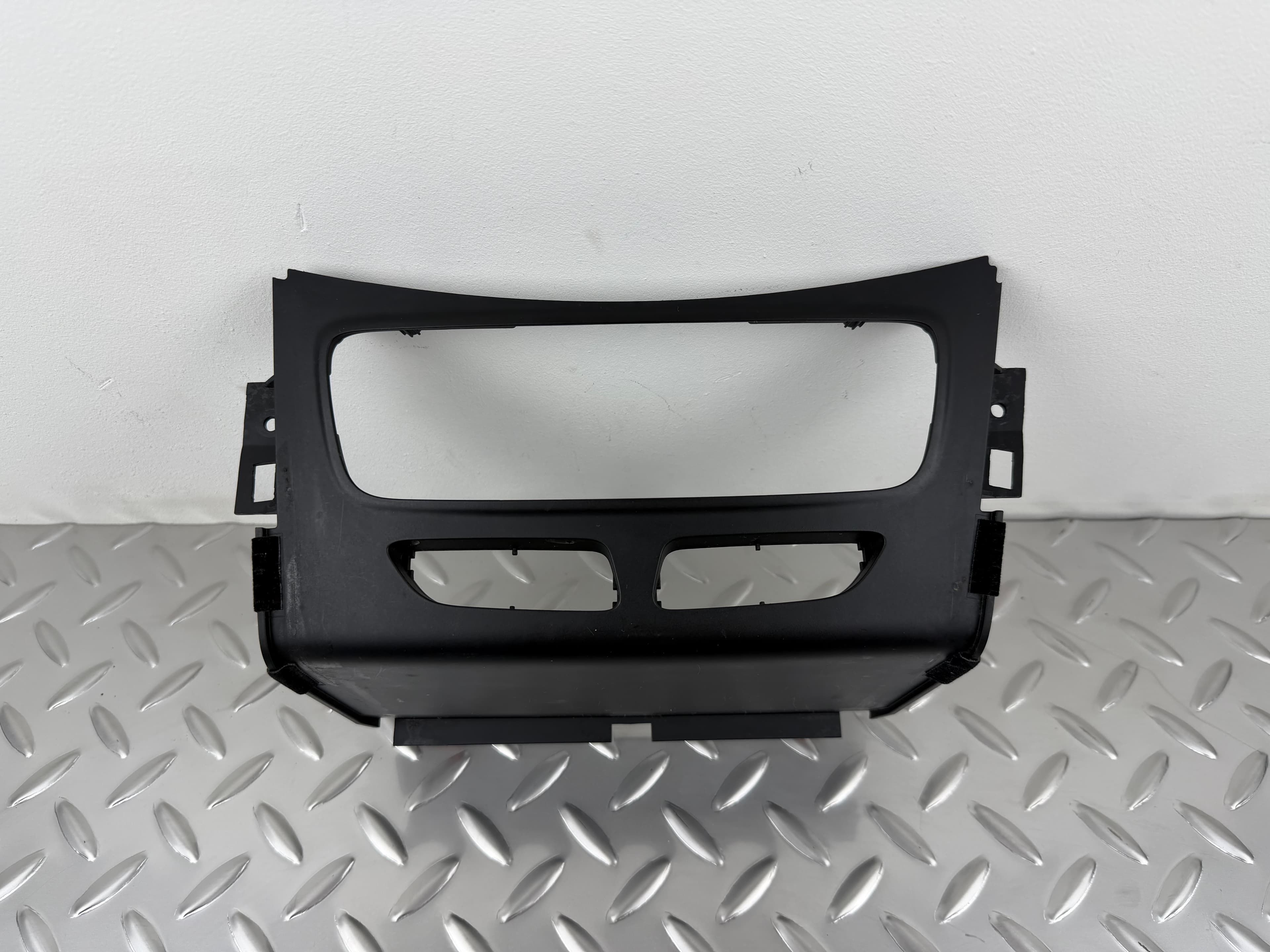 Накладка керування клімат-контролем Ford Escape MK3 17-19 чорна