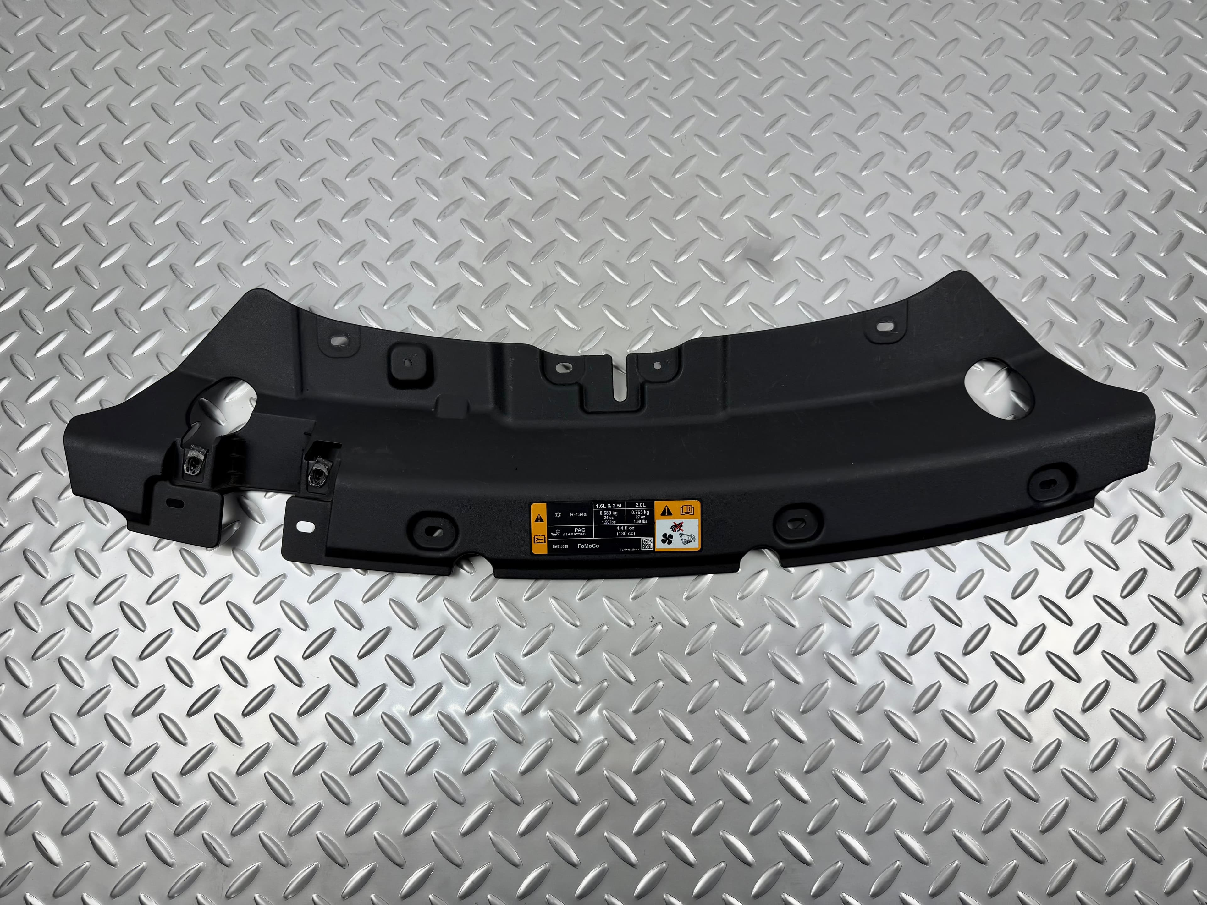 Накладка телевізора Ford Escape MK3 13-16