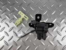 Замок кришки багажника Ford Fusion mk5 13-20 - превью 1