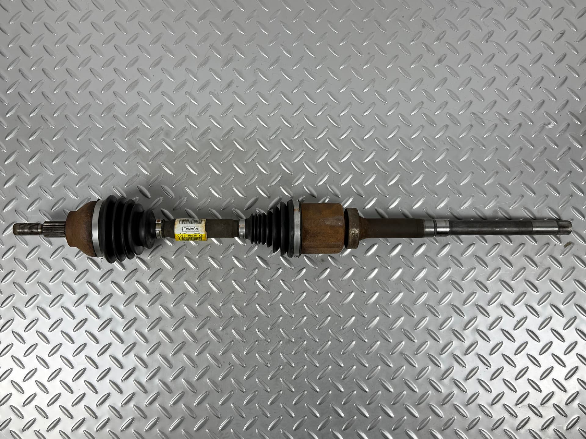 Привід піввісь передня права Ford Escape MK3 13-19 2.0T AWD - фото 1