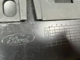 Накладка кришки багажника Ford Fusion mk5 19-20 під номер білий YZ - превью 6