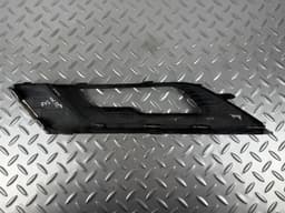 Решітка переднього бампера права Ford Fusion mk5 17-18 під птф LED глянець, з хром молдингом - превью 4